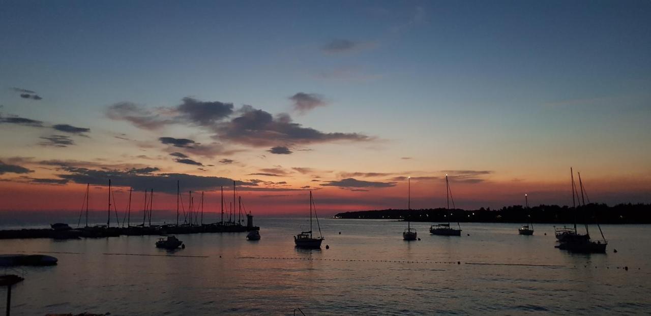 Lara Deluxe Superior 5 Star Apartment, Your Piece Of Heaven By The Sea & Park Novigrad Istria 외부 사진