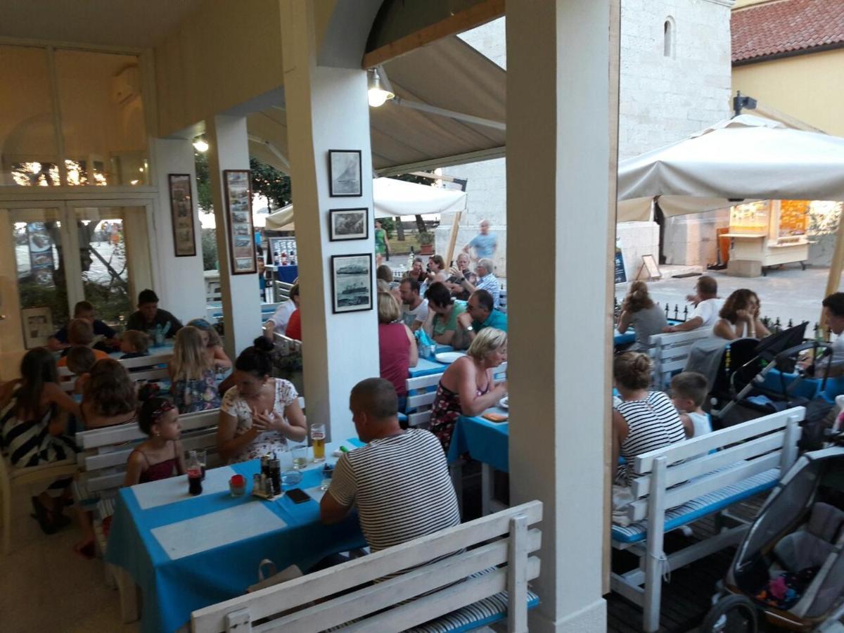Lara Deluxe Superior 5 Star Apartment, Your Piece Of Heaven By The Sea & Park Novigrad Istria 외부 사진