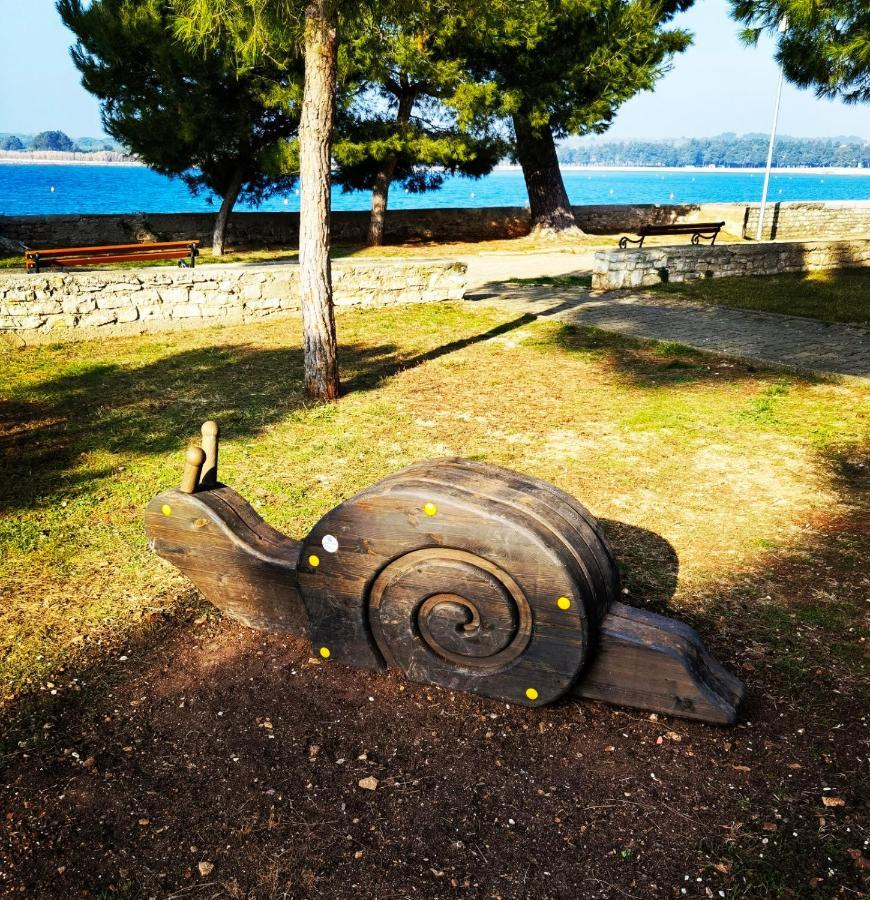 Lara Deluxe Superior 5 Star Apartment, Your Piece Of Heaven By The Sea & Park Novigrad Istria 외부 사진